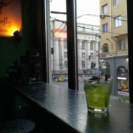 Interhost Guest Rooms And Apartments Sofia Esterno foto