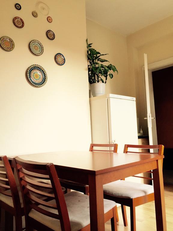 Interhost Guest Rooms And Apartments Sofia Esterno foto